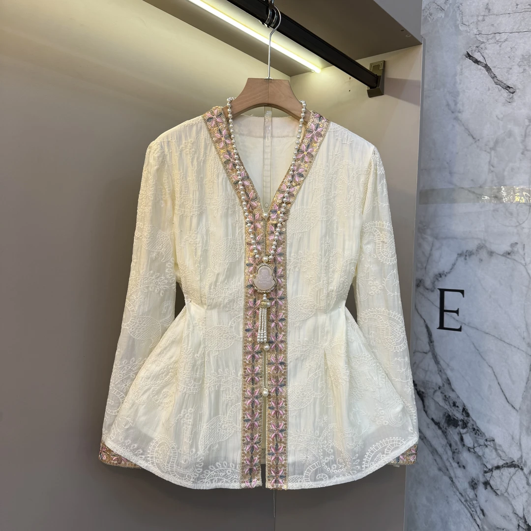 2025早秋款蕾丝高级拼接亮片设计感新中式气质v领显瘦时尚上衣