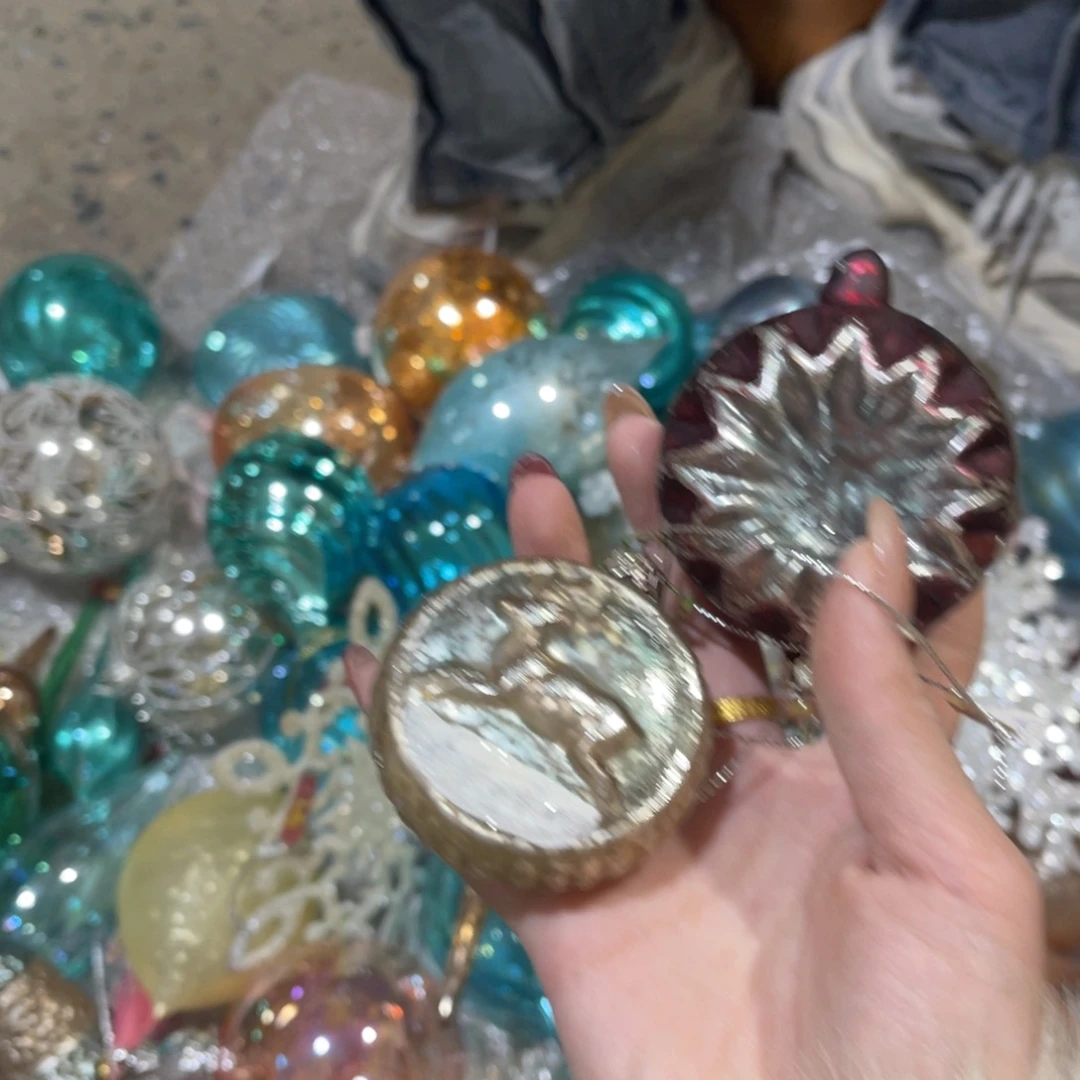 O***k有机玻璃摆件等各种