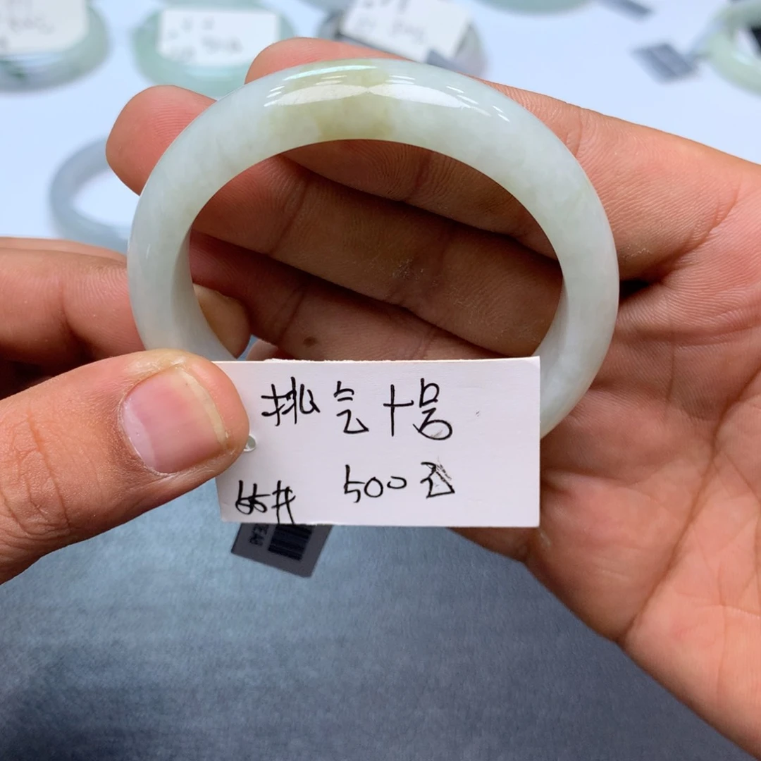 翡翠手镯未镶嵌111111111