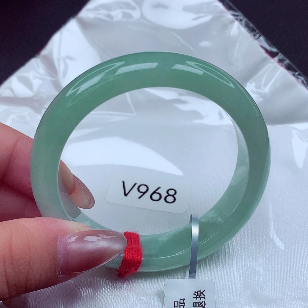 翡翠未镶嵌手镯天然缅甸翡翠A货