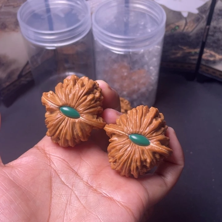 文玩核桃把件40四座楼