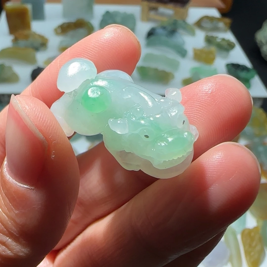 定制翡翠未镶嵌缅甸翡翠