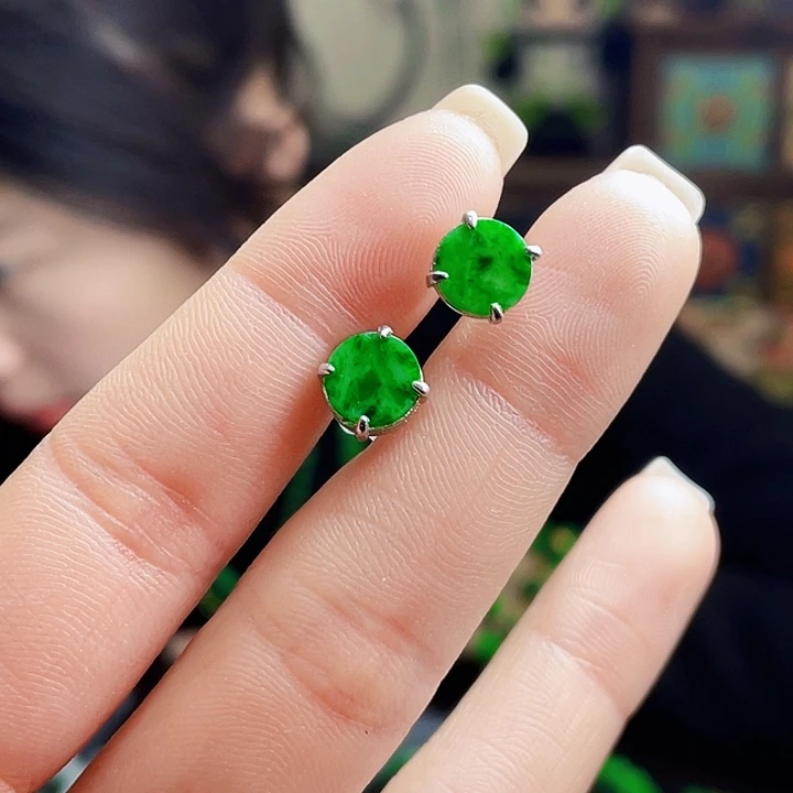 翡翠银S925镶嵌颈饰多样性