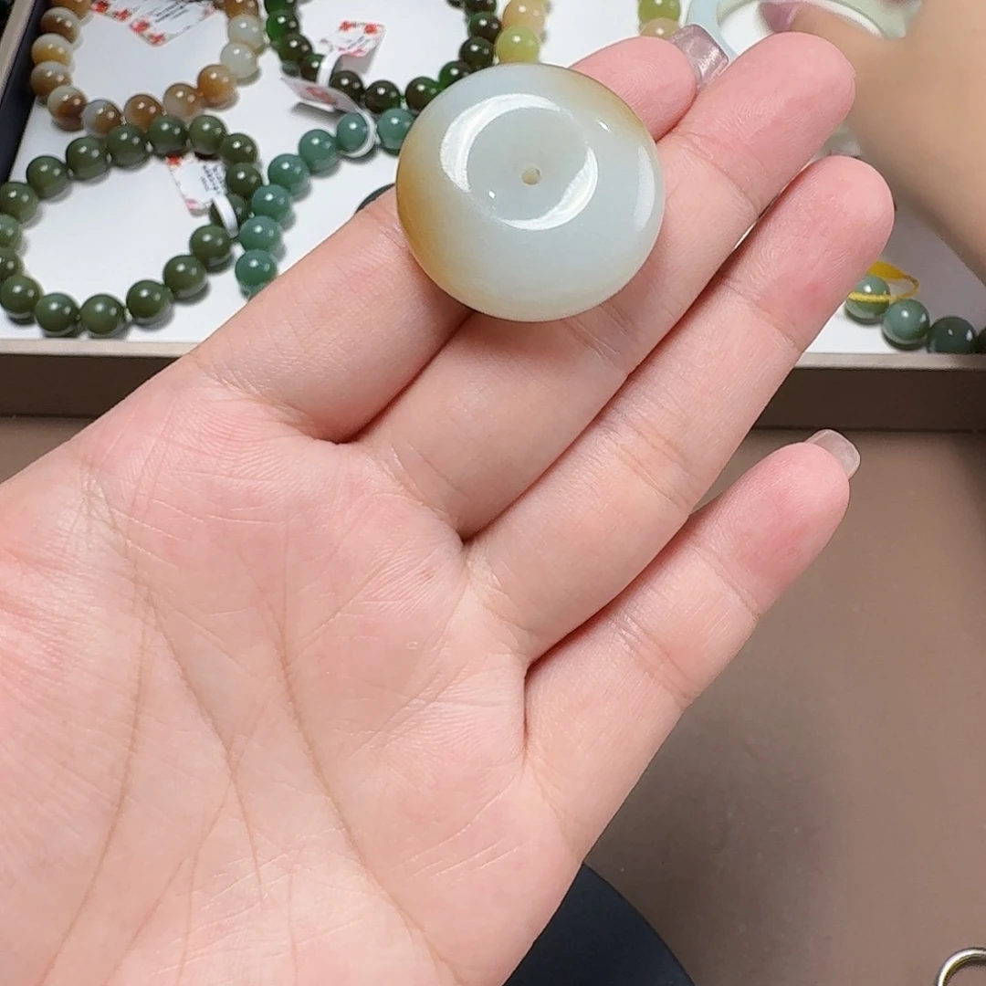 和田玉未镶嵌手链金山糖 29