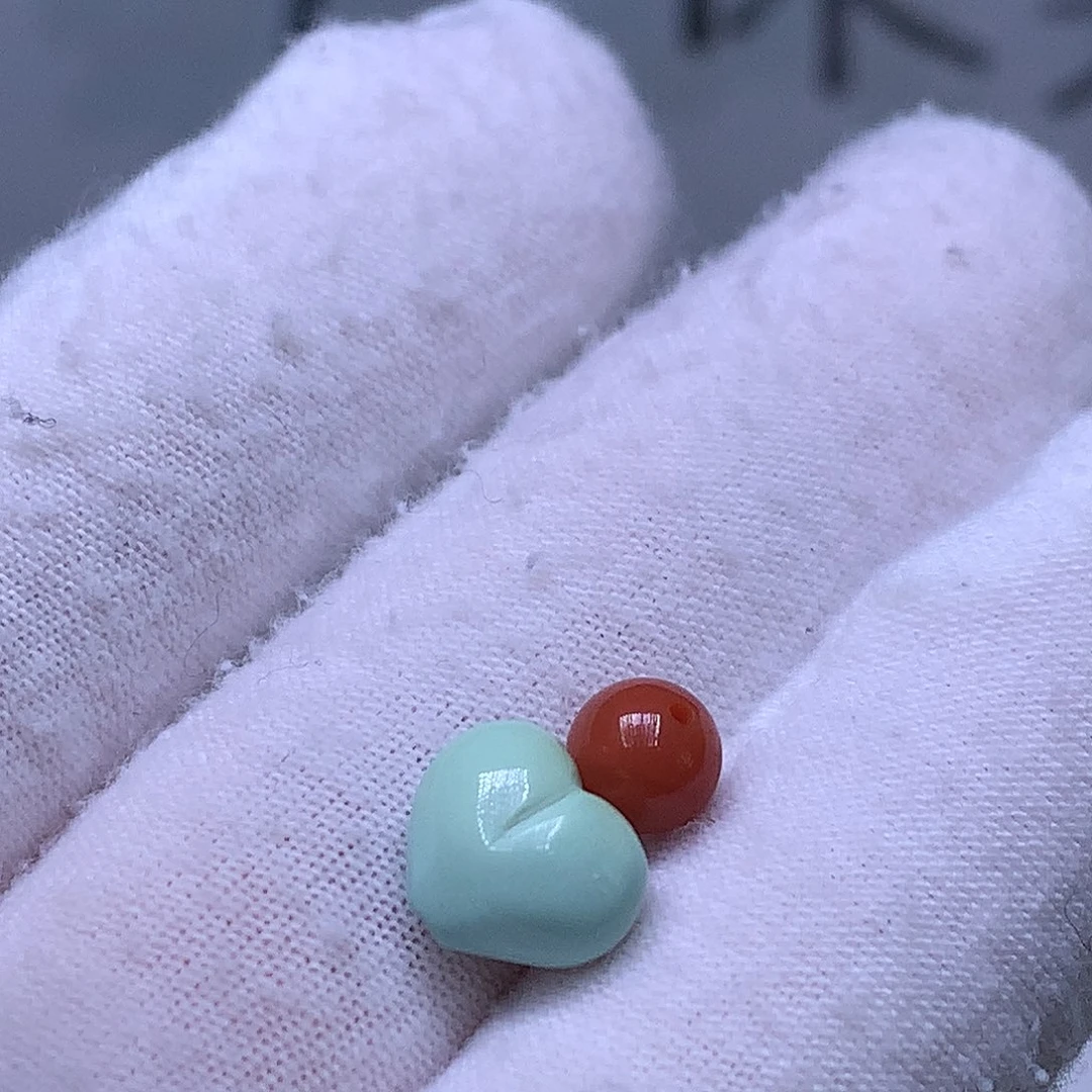 大***鱼南红玛瑙未镶嵌珠宝奇石