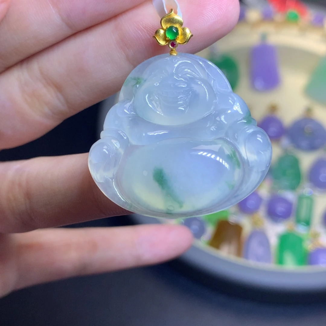 翡翠18K金镶嵌颈饰