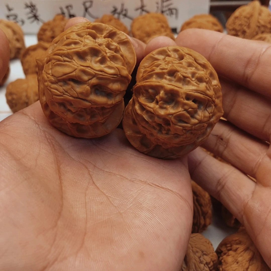 文玩核桃吊坠王*森图图