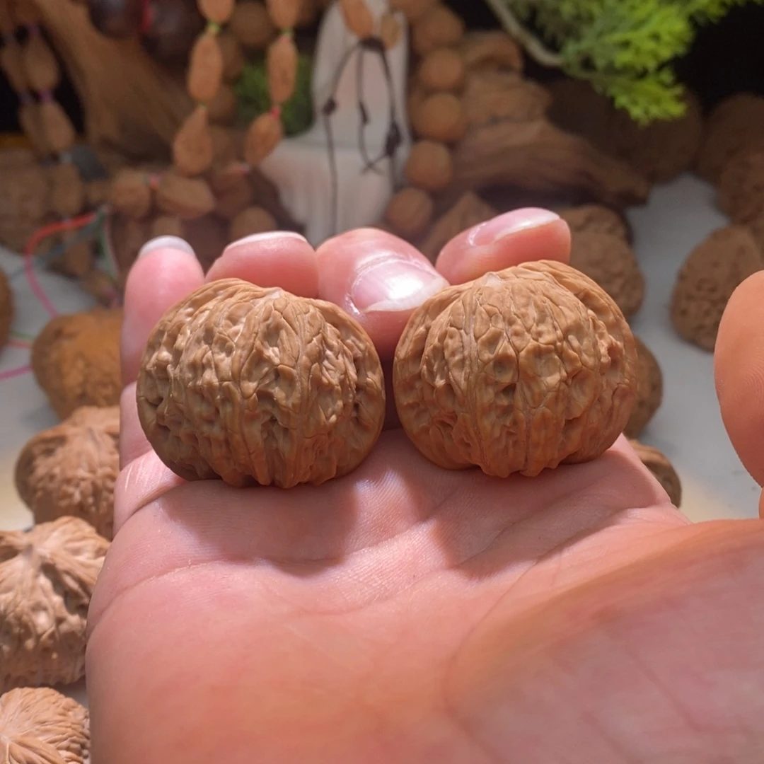 把件文玩核桃蝴蝶磨盘39