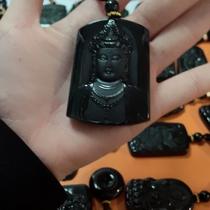 翡翠颈饰未镶嵌唐*肉