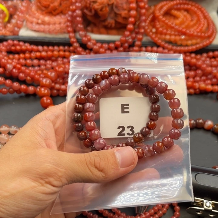 南红玛瑙未镶嵌多样性发货默认微瑕称重7mm