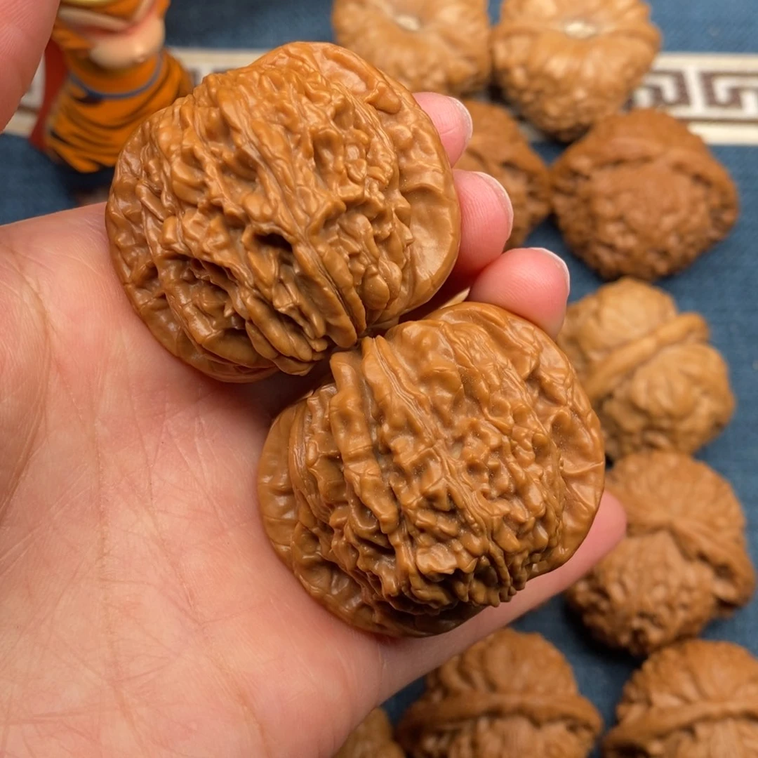 文玩核桃把件45平谷楼