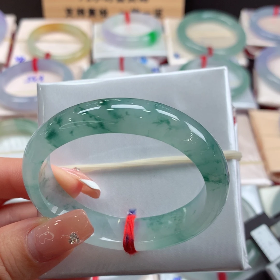 【闪购商品】翡翠手镯未镶嵌01号