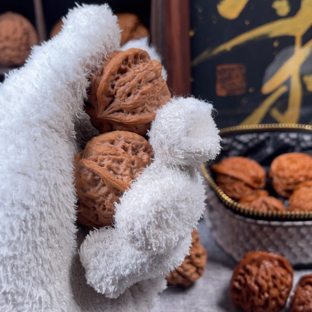 艺***博文玩核桃把件36尺全品无修雨花石