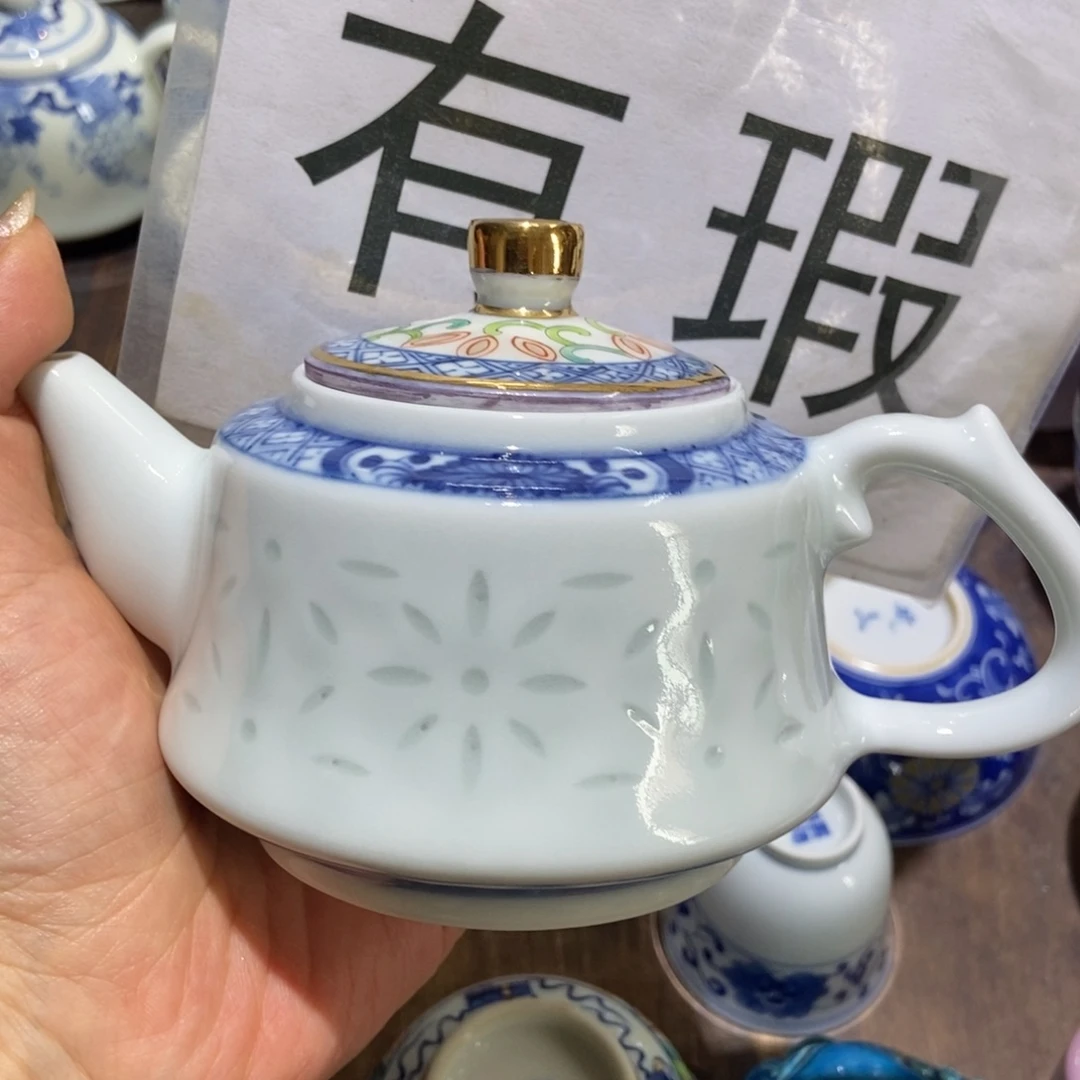 用***0陶瓷艺术的发展和艺术