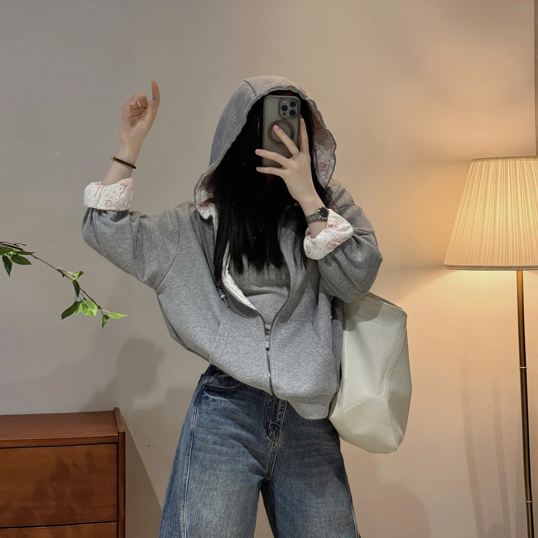 今婷外套女款爆款2025新款春秋ins潮流上衣连帽开衫卫衣J25101304