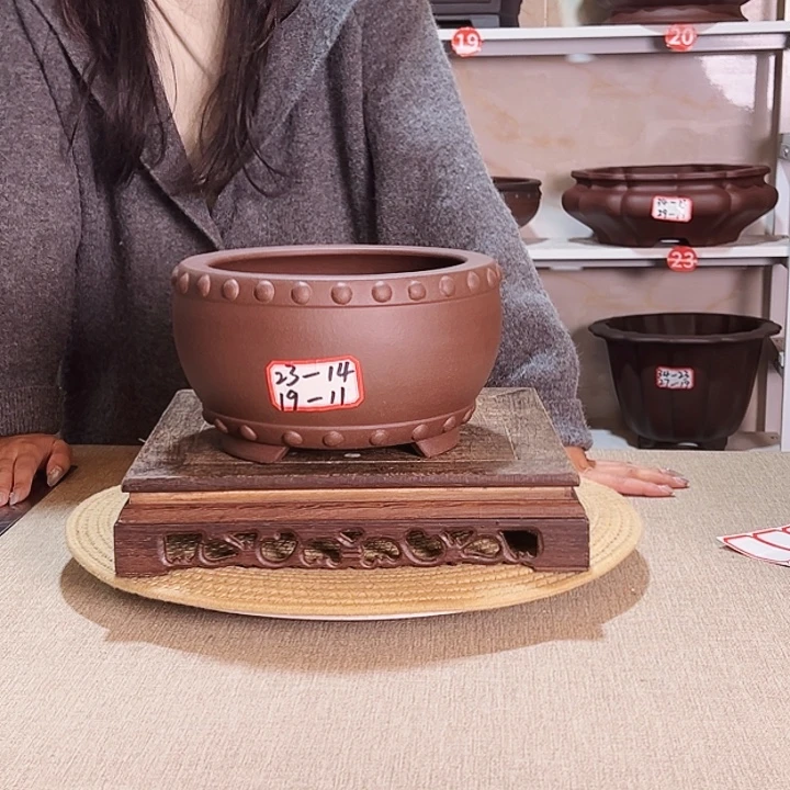 紫砂花盆紫砂花盆