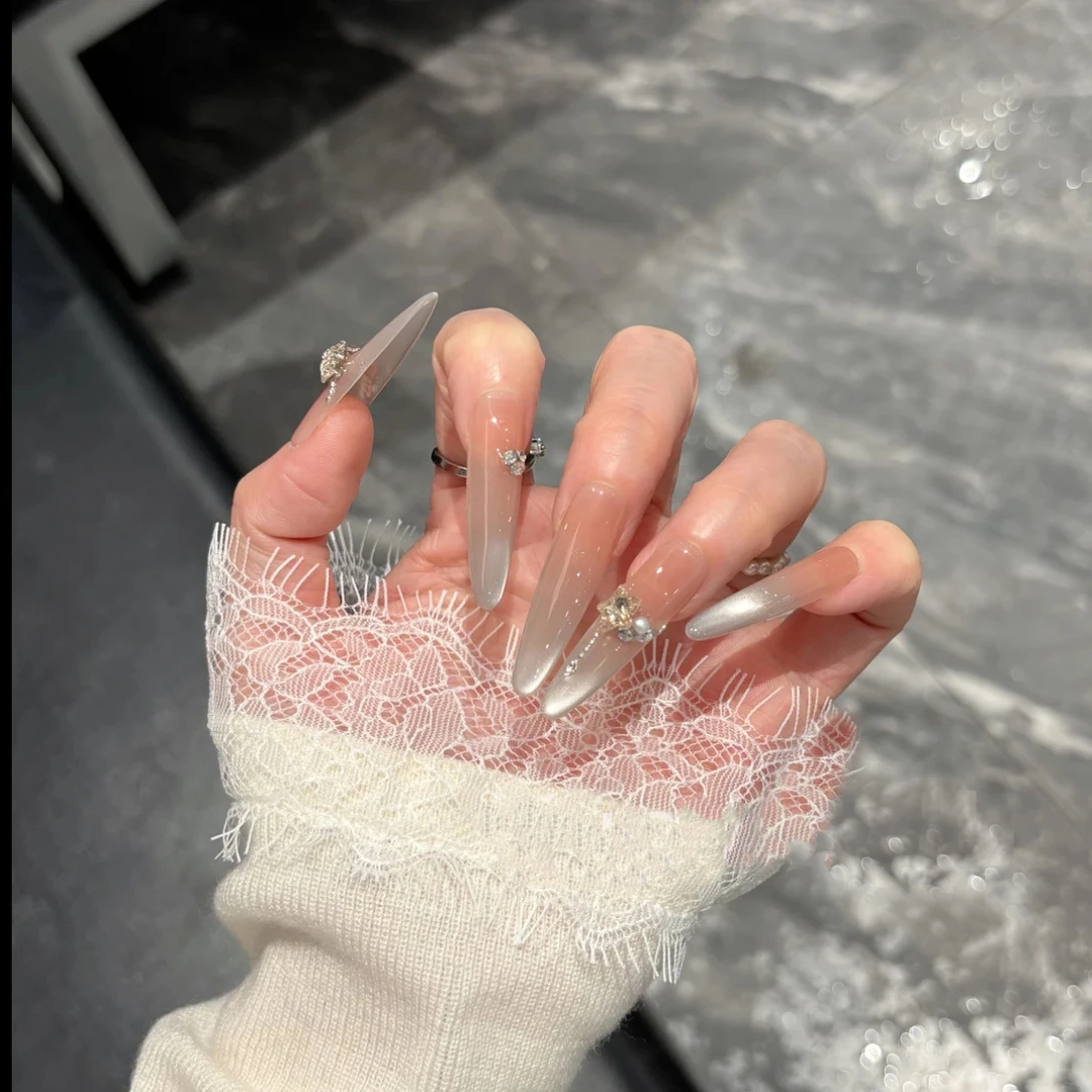 【纯欲清冷】轻奢冰透爆闪渐变侧光猫眼纯手工穿戴甲可拆卸美甲