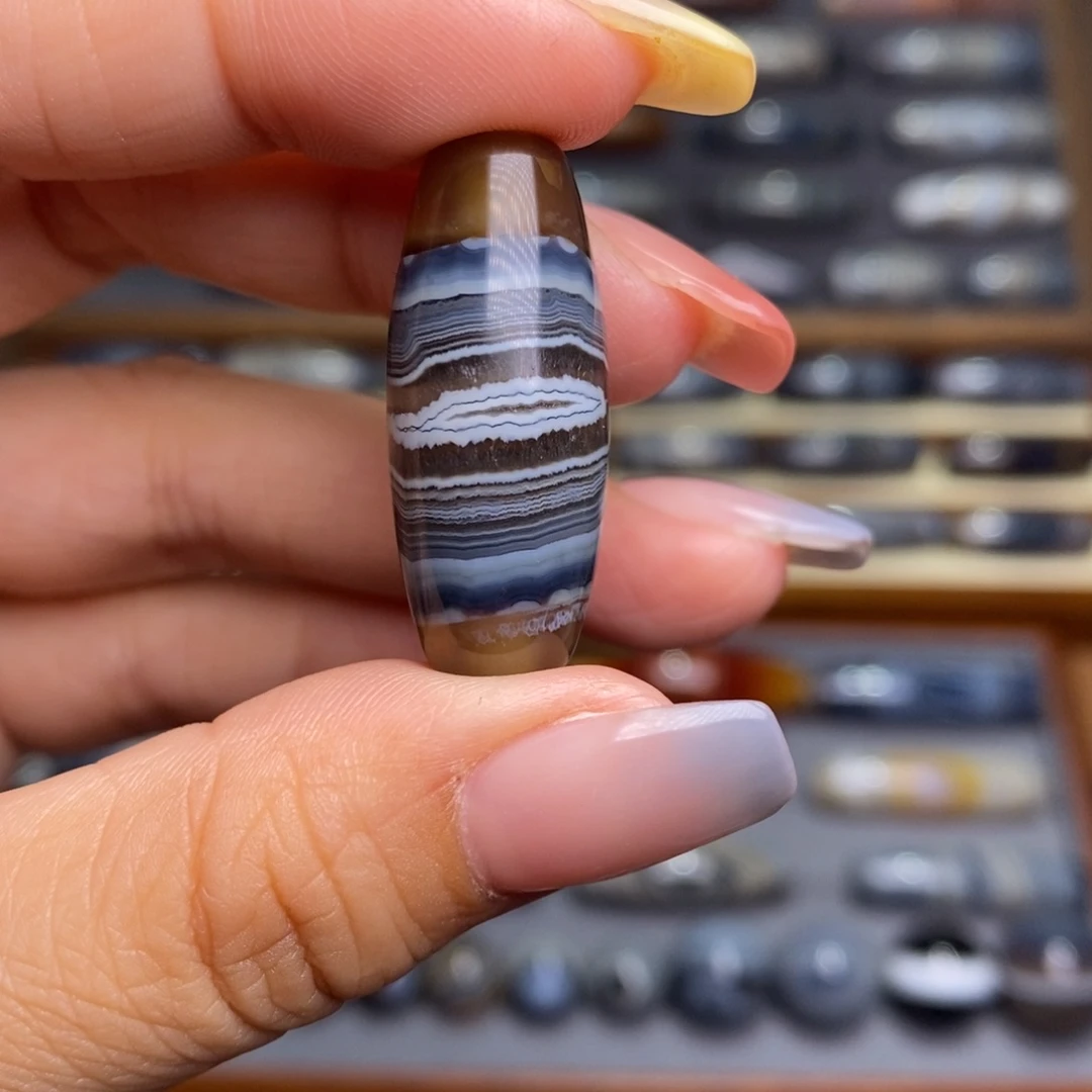 玛瑙/玉髓未镶嵌珠宝半成品