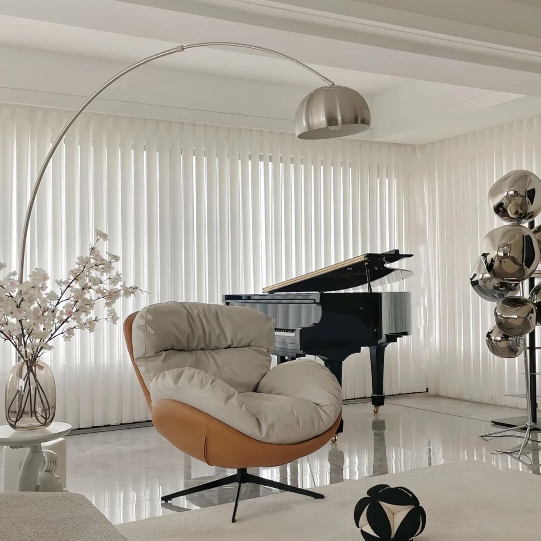 轻奢客厅家用简约阳台办公单人北欧落地极简书房意式旋转蛋壳椅子