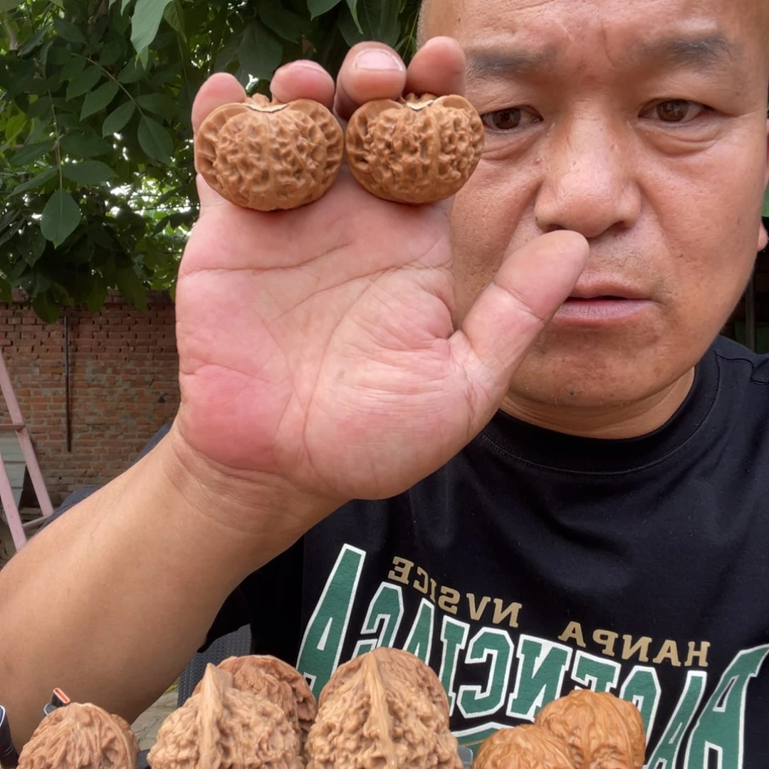 文玩核桃吊坠宫灯45