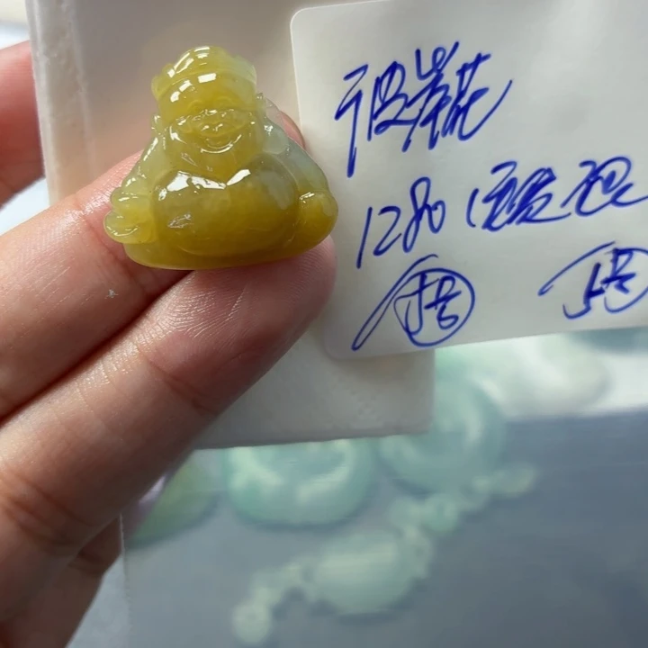 彼****定制翡翠未镶嵌毛货待编款式不退不换
