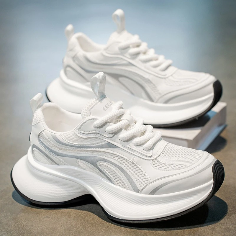 鞋子欧洲站男鞋夏季网面透气潮牌感休闲运动跑步厚底内增高老爹鞋