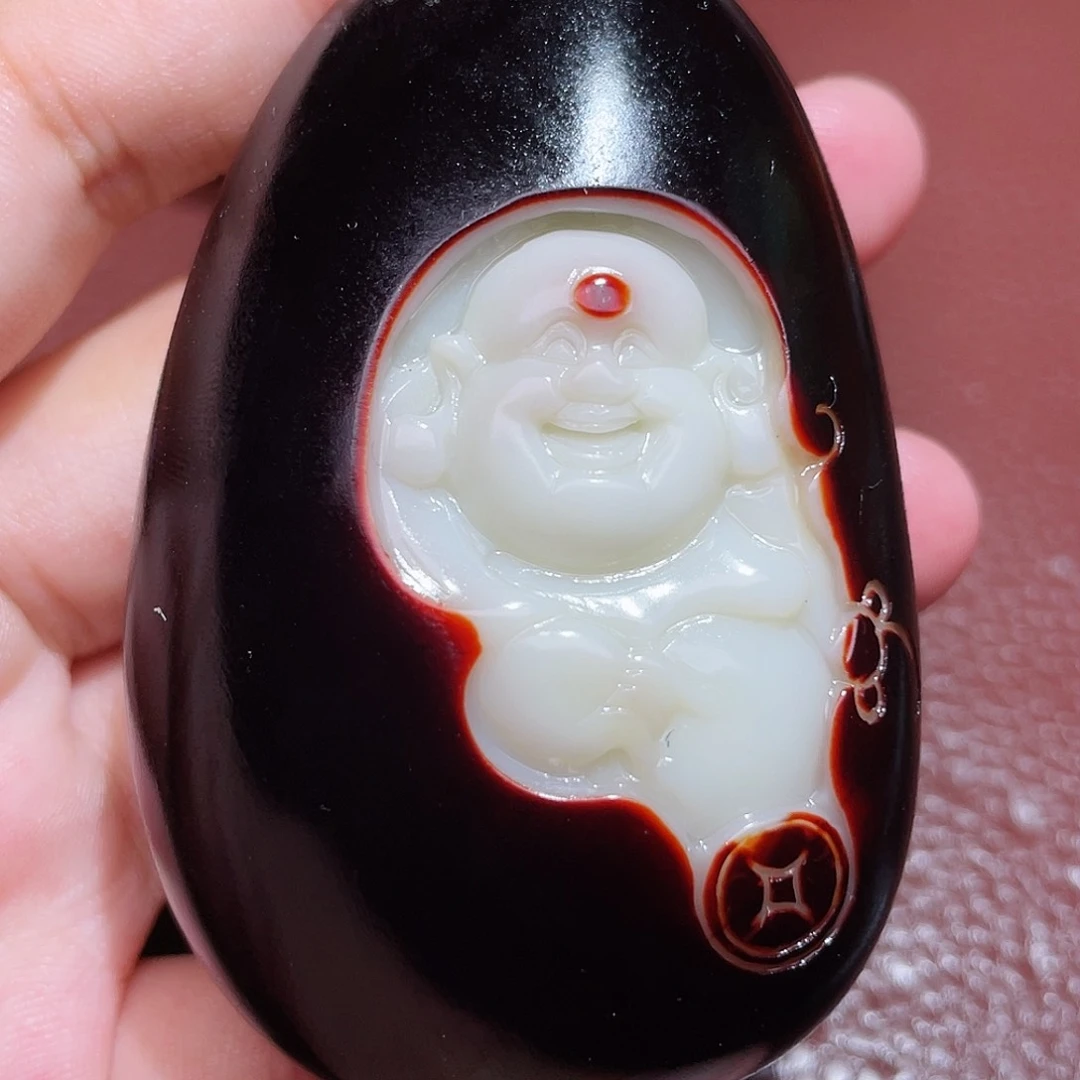和田玉未镶嵌颈饰心**神