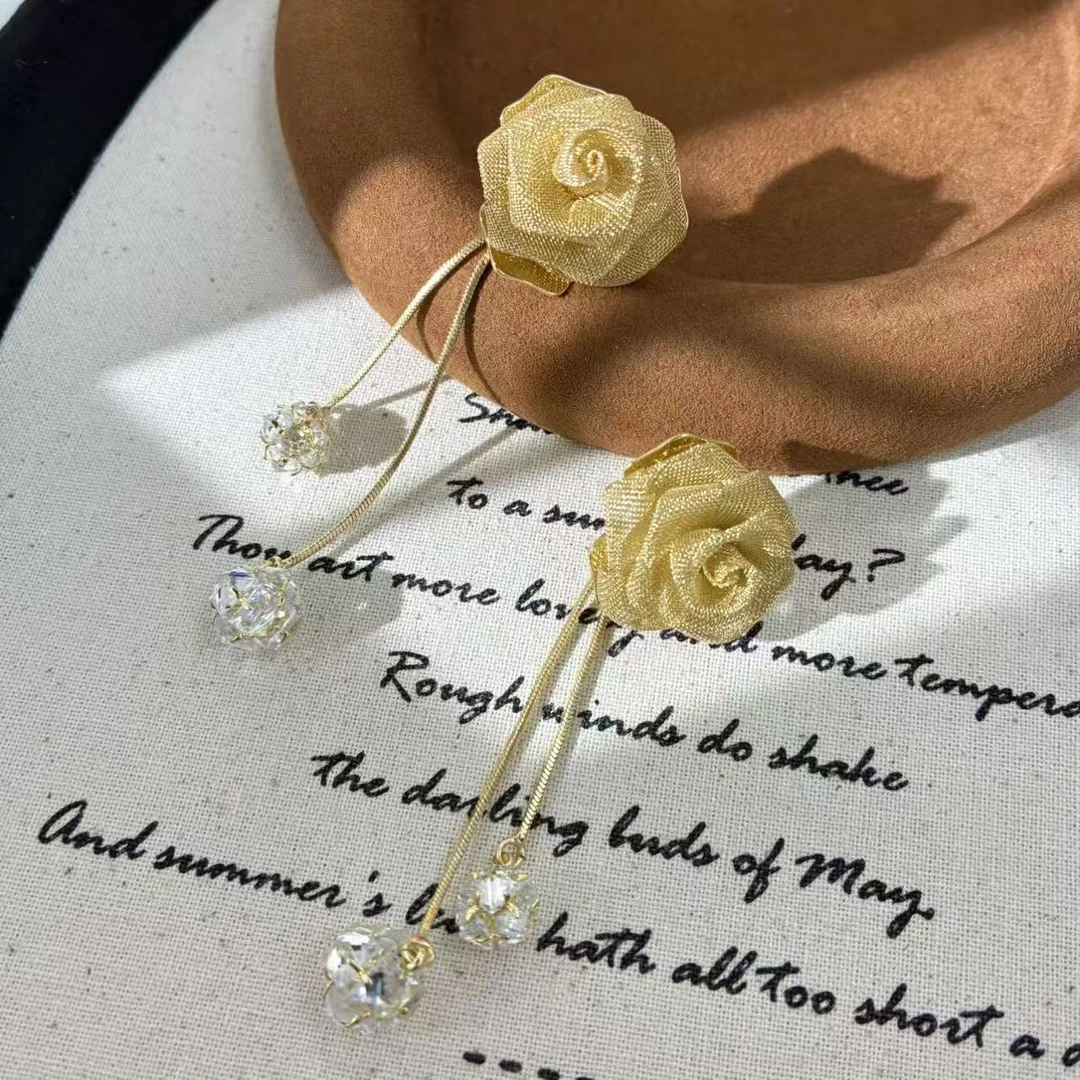 铜合金锆石耳饰 远远（YY959）精致手工轻奢气质