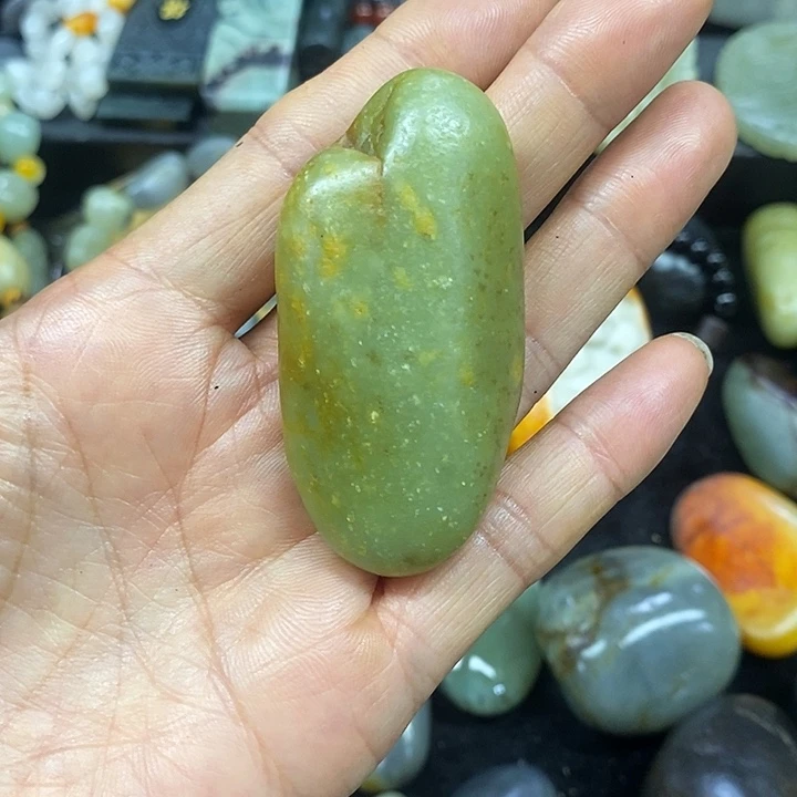 和田玉（糖玉）未镶嵌挂件