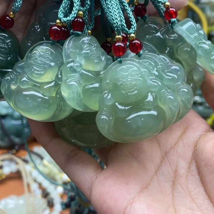 蛇纹石玉未镶嵌吊坠