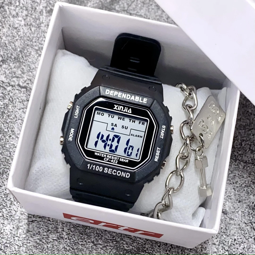 电子手表男款初中高中学生游泳防水青少年运动多功能小方块手表男