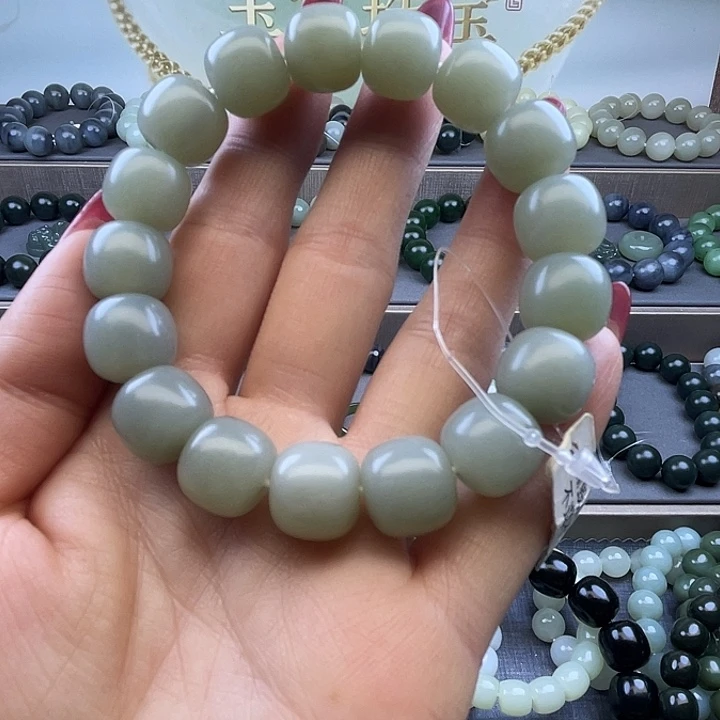 和田玉未镶嵌手链