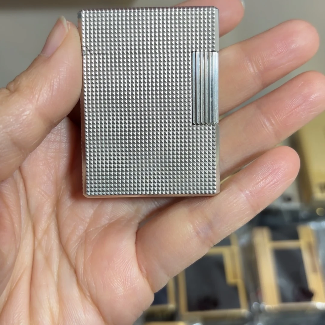 都登卡中古打火机