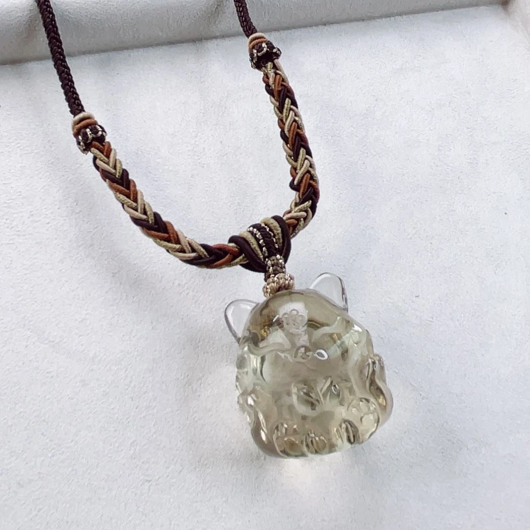 水晶颈饰未镶嵌晞**举水晶