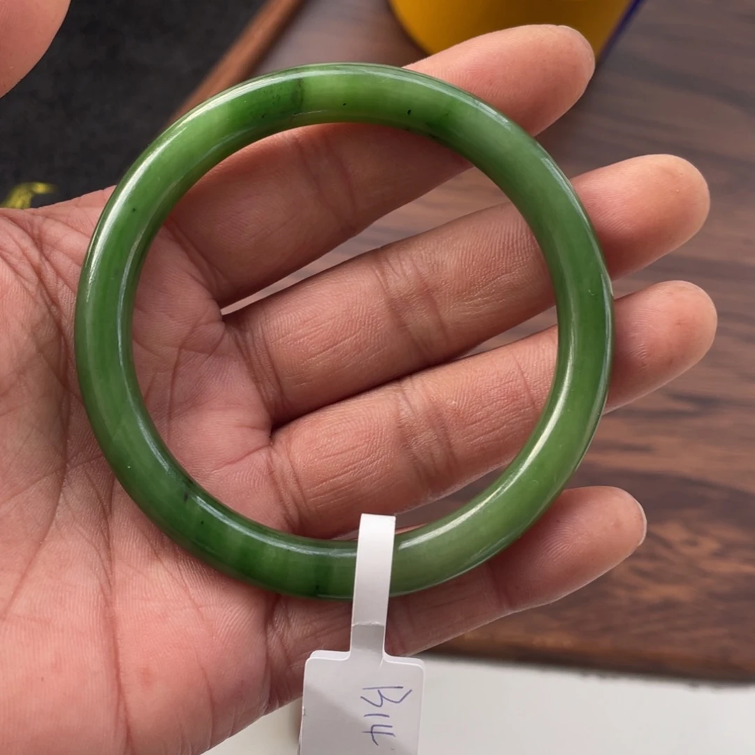 和田玉（碧玉）手镯未镶嵌