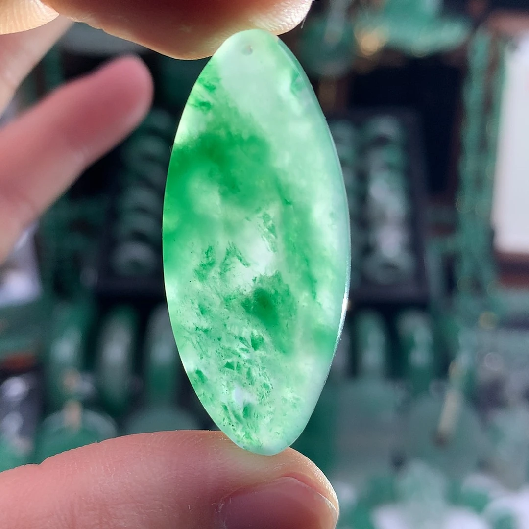 石英质玉吊坠(不含链)未镶嵌小无事牌