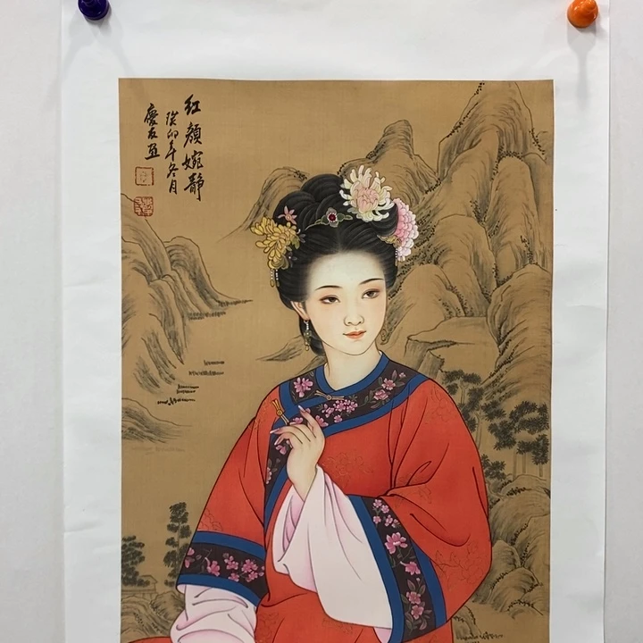 手绘作品等多种形式进行