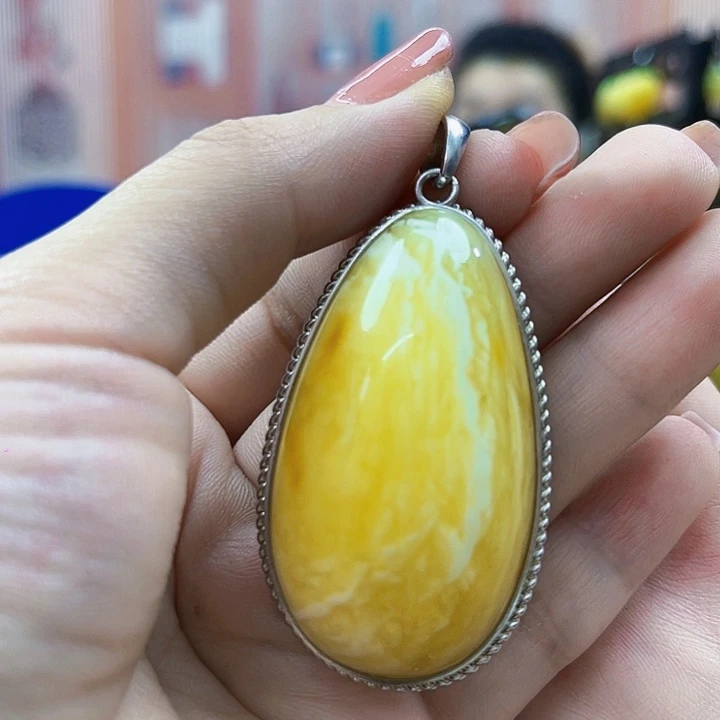 琥珀银S925镶嵌颈饰吊坠
