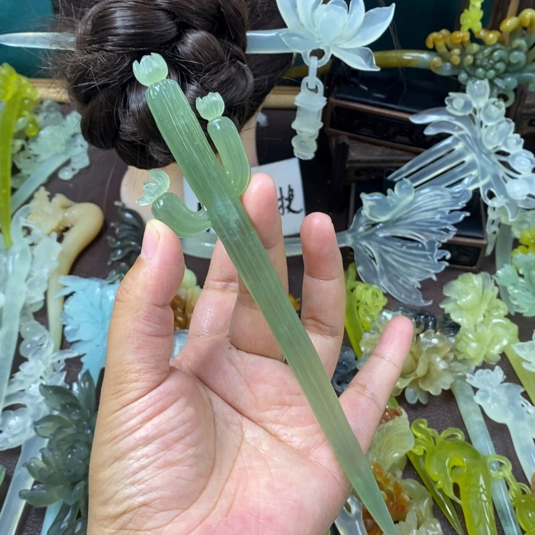 蛇纹石玉未镶嵌发饰