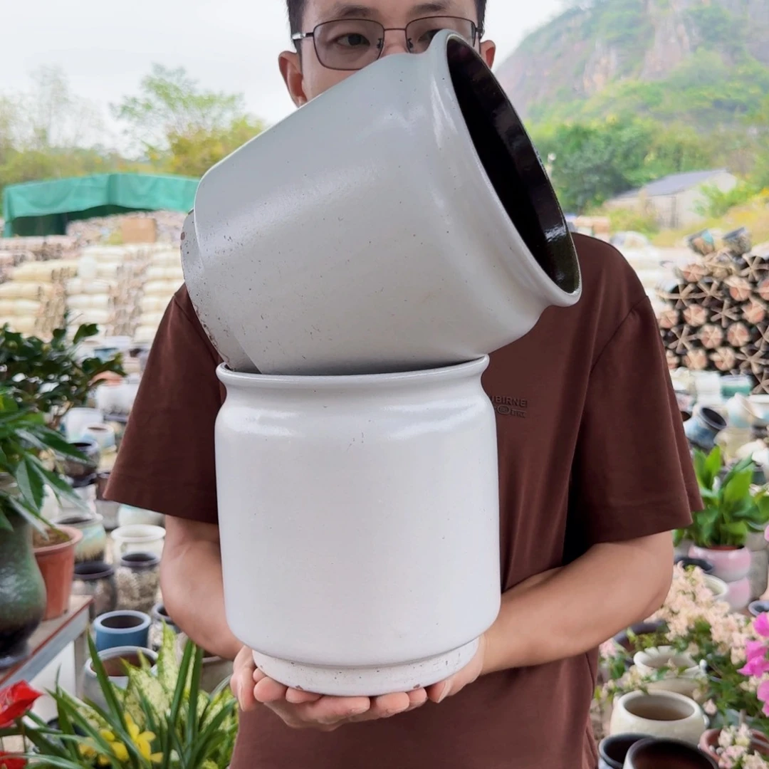 紫砂花盆口18高21（两个直筒白色