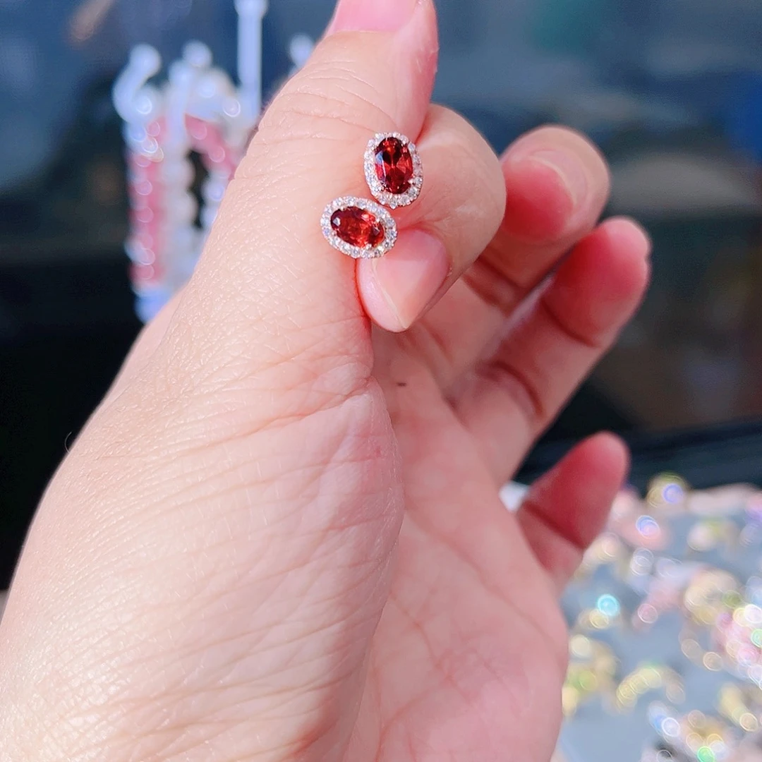 石榴石耳钉银S925镶嵌