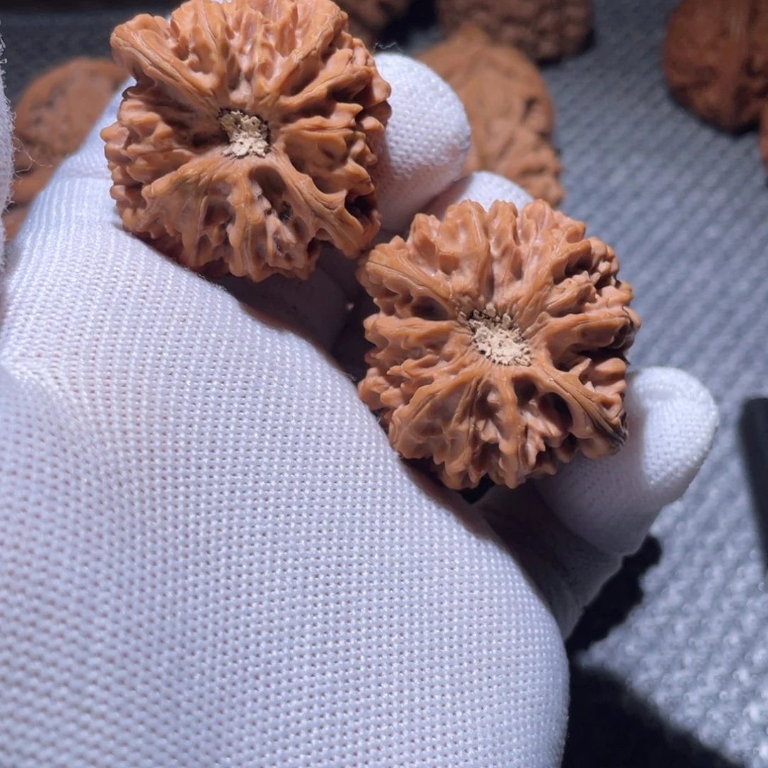 今***陷文玩核桃吊坠40 龙门