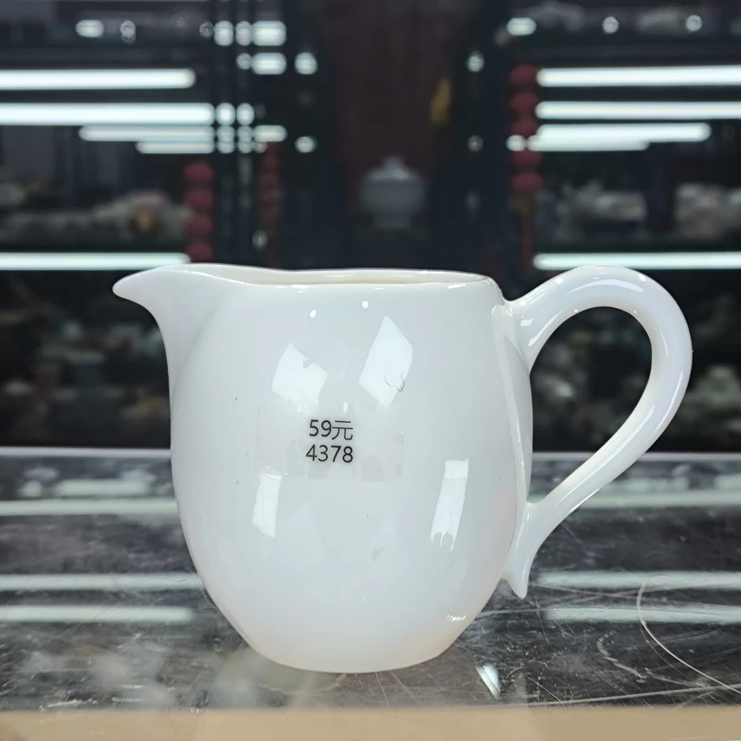 德化云仓 羊脂玉瓷美人公道杯-4378