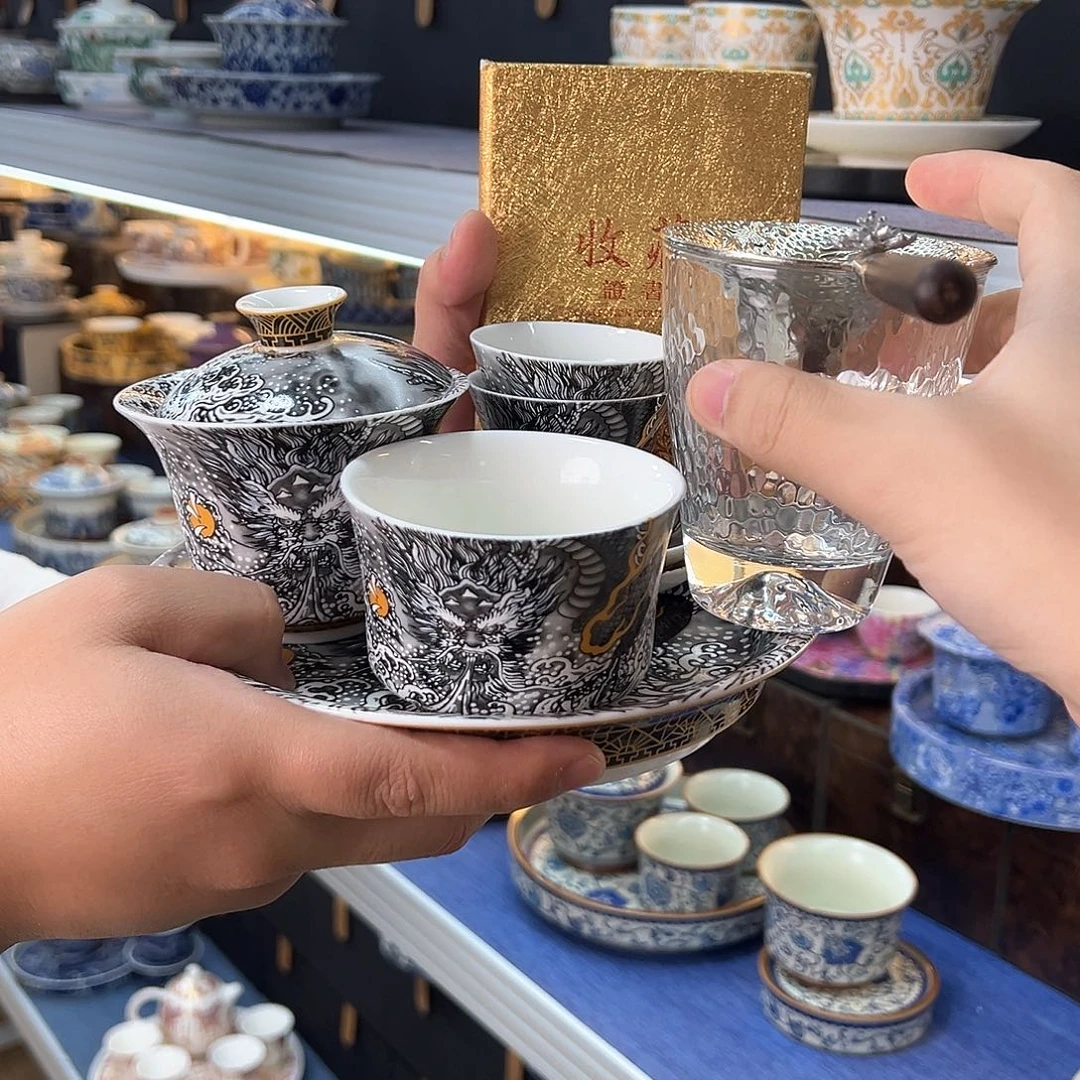 我们的目标是成为一个优秀的人