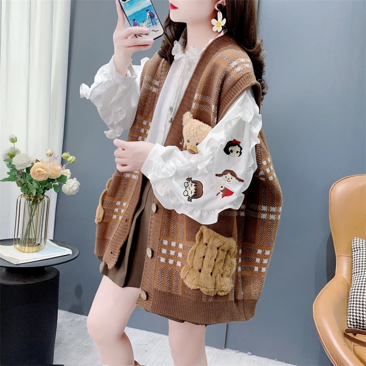 日系复古卡通小熊无袖针织马甲背心女春秋季洋气减龄毛衣开衫坎肩