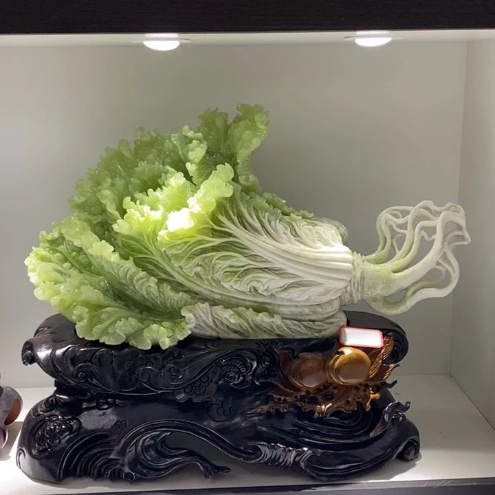 未镶嵌蛇纹石玉（覆膜）珠宝奇石