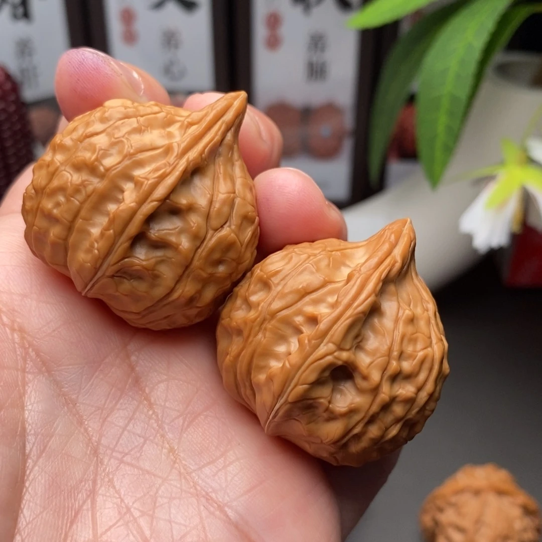 浮****风文玩核桃精品龟甲文35