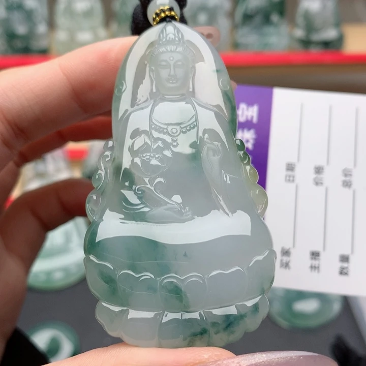 *****颈饰未镶嵌翡翠素衣观音