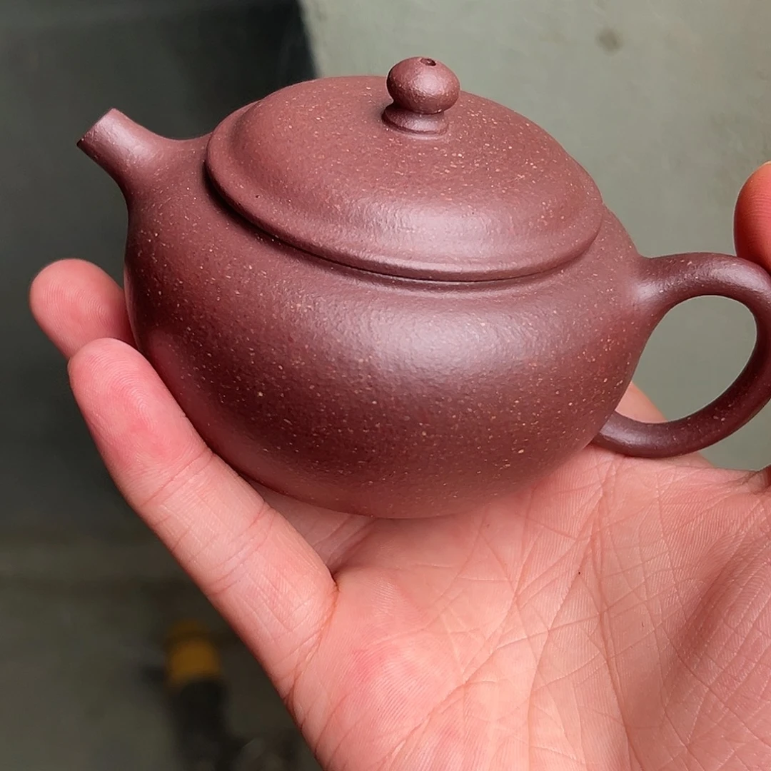 茶壶紫砂紫砂的味道很