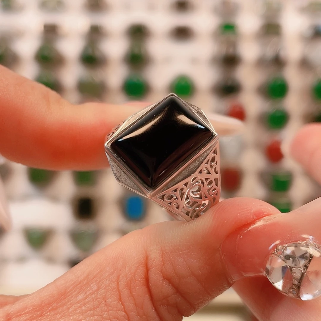 银S925镶嵌戒指玛瑙/玉髓自*哥